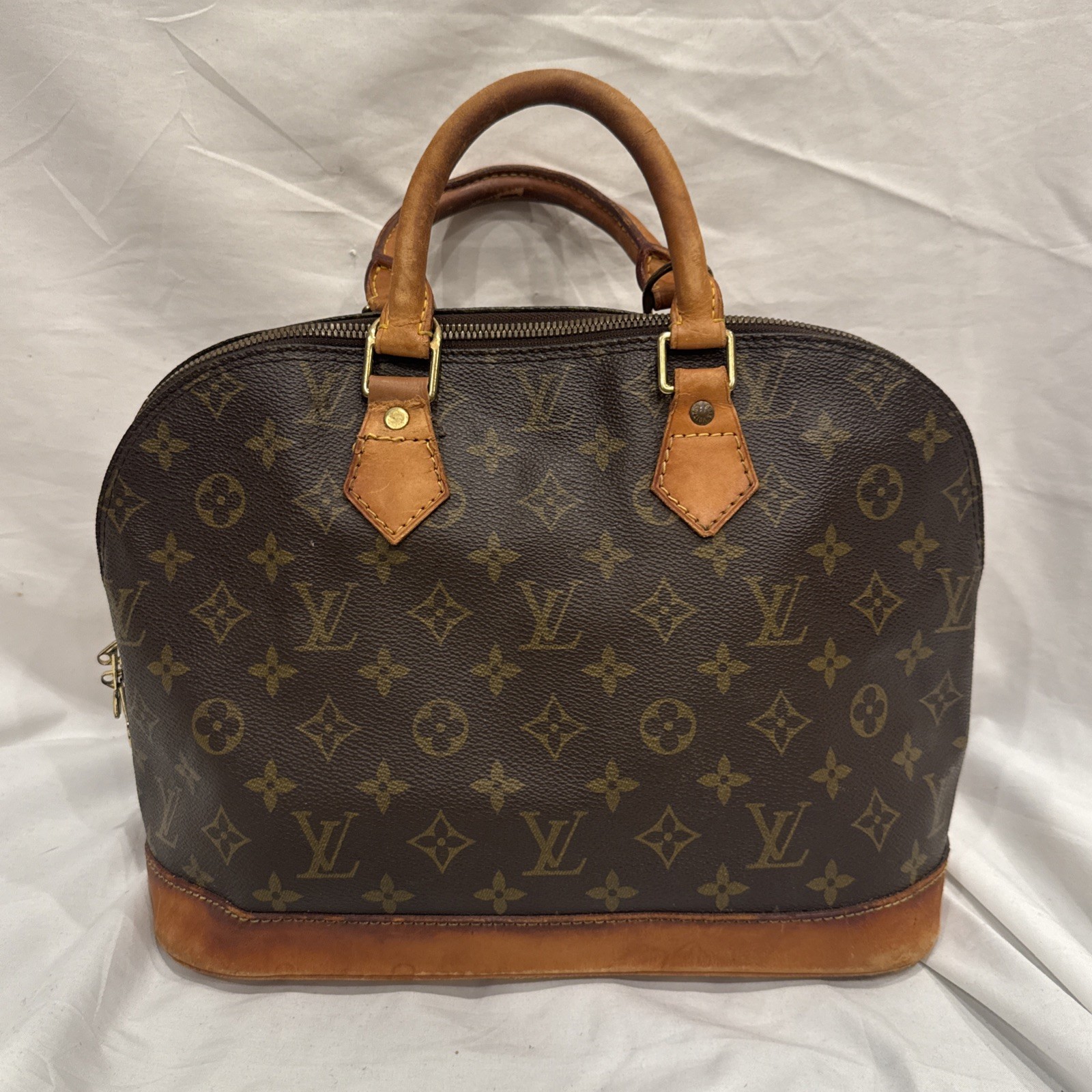 Vintage 1996 Louis Vuitton Alma PM Monogram Handbag - Spotless Interior