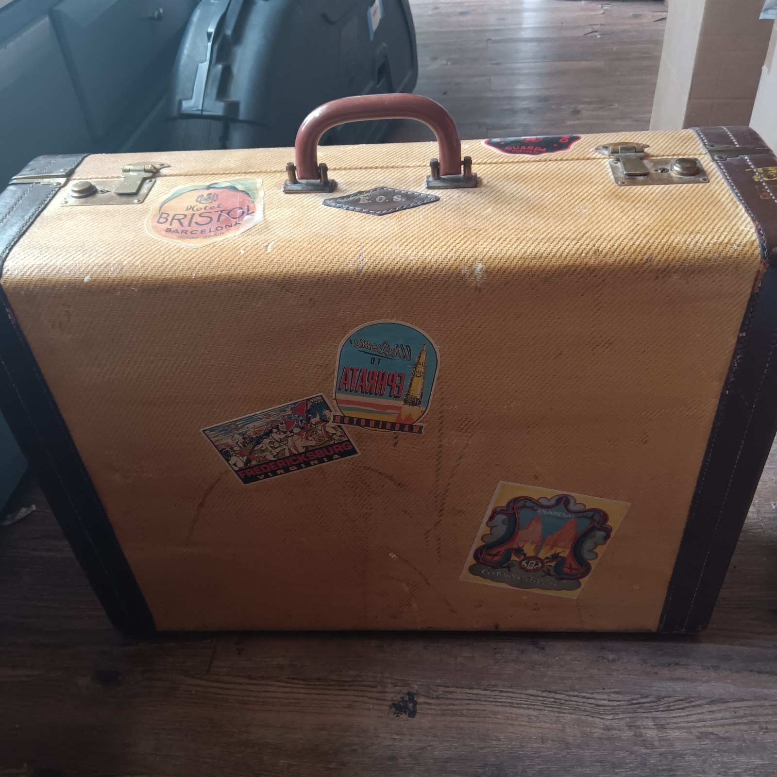 Vintage Hard Tweed Suitcase Leather Edges And Travel Stickers 18x24x8"
