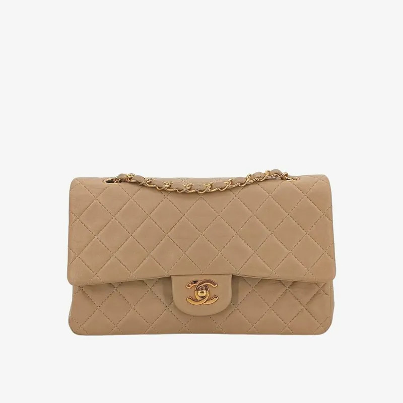 CHANEL Vintage Beige Lambskin 25cm Classic Flap Bag