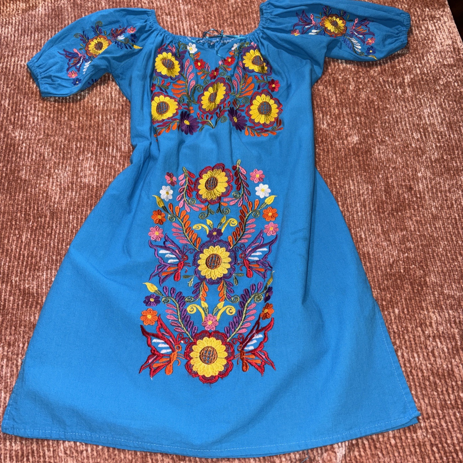 Authentic Vintage Mexican Embroidered Dress With Tie Medium READ 36” Bust No Tag