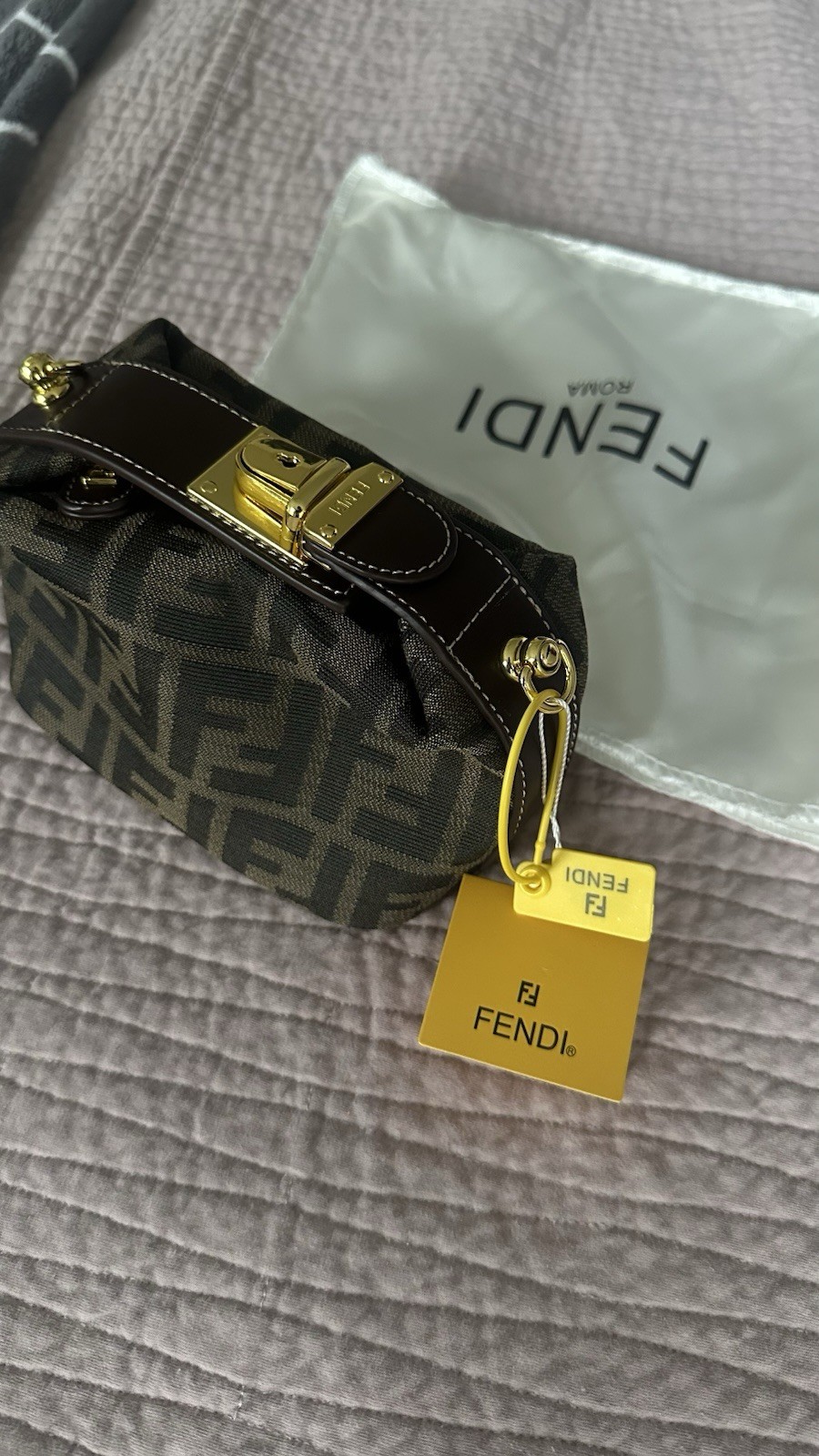 Vintage Fendi Zucca Monogram Nylon & Leather Shoulder/Handbag 🤎🖤