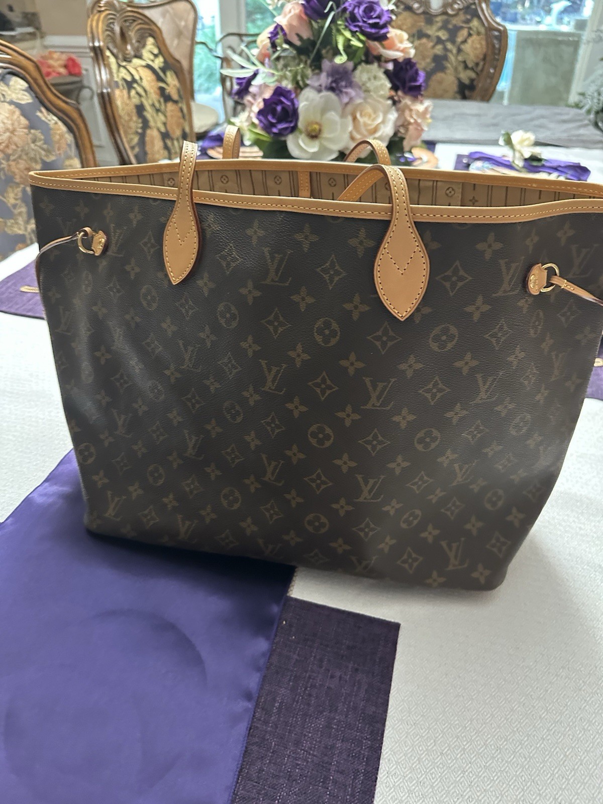 LOUIS VUITTON NEVERFULL