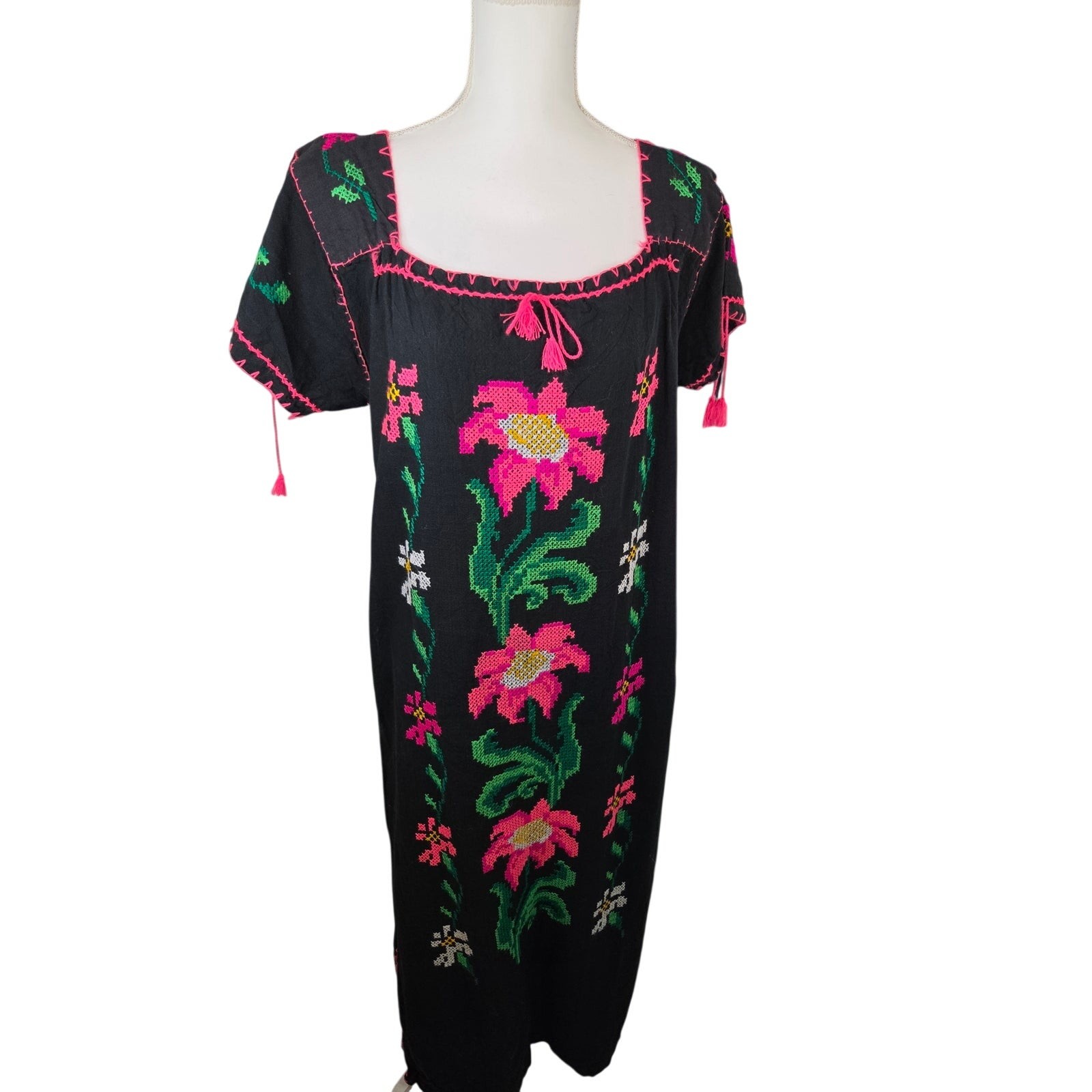 Vintage Mexican Embroidered Dress Black Hot Pink Floral Handmade Cotton Maxi M