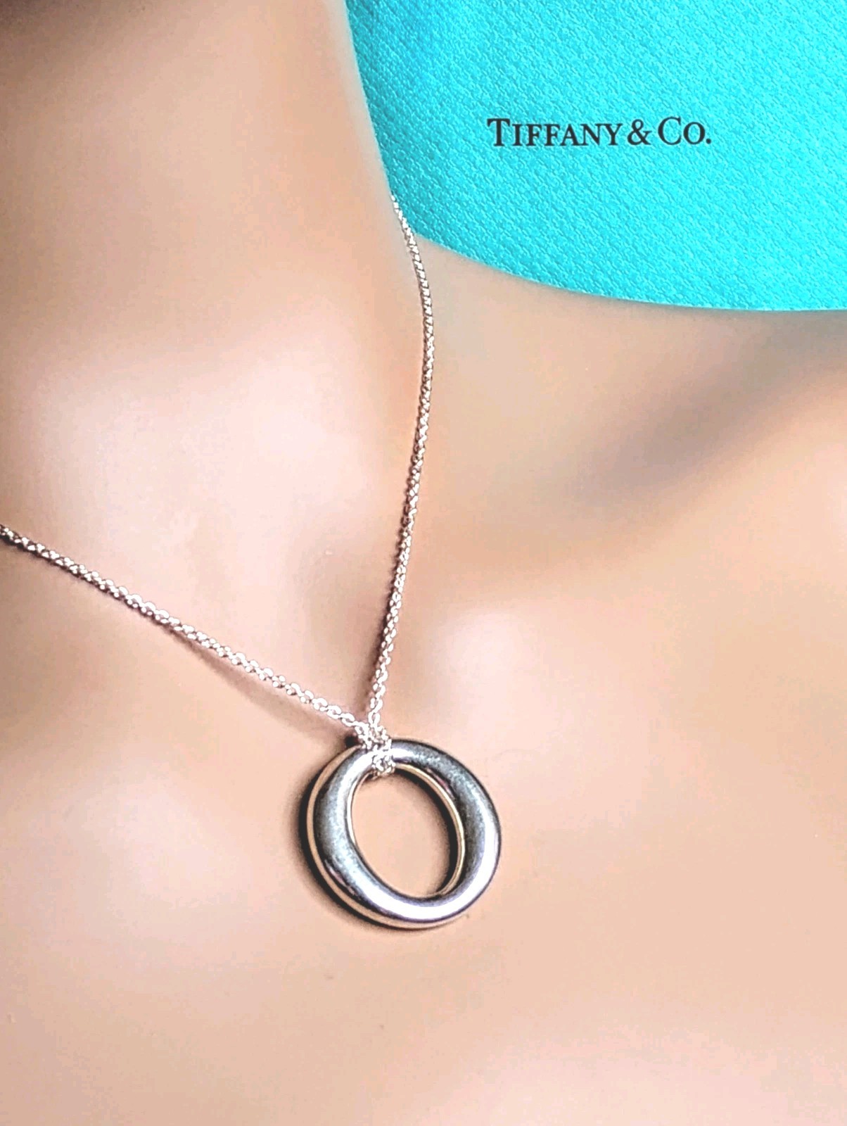 Tiffany & Co. Elsa Peretti Sterling Silver Sevillana, Pendant Necklace 18"