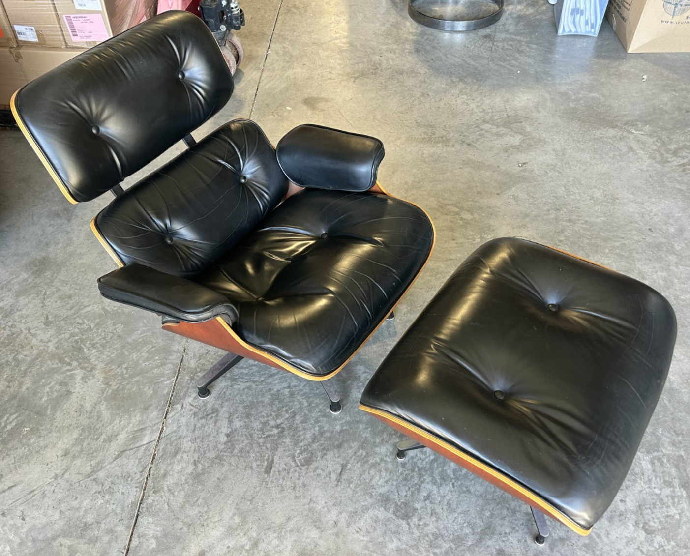 Vintage MCM Herman Miller Eames Black Leather Lounge Chair & Ottoman Set