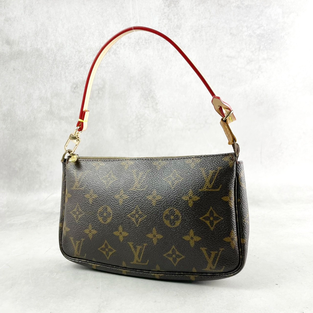 Louis Vuitton Pochette Accessoires Hand Bag PVC Leather M51980 Monogram 236-0915