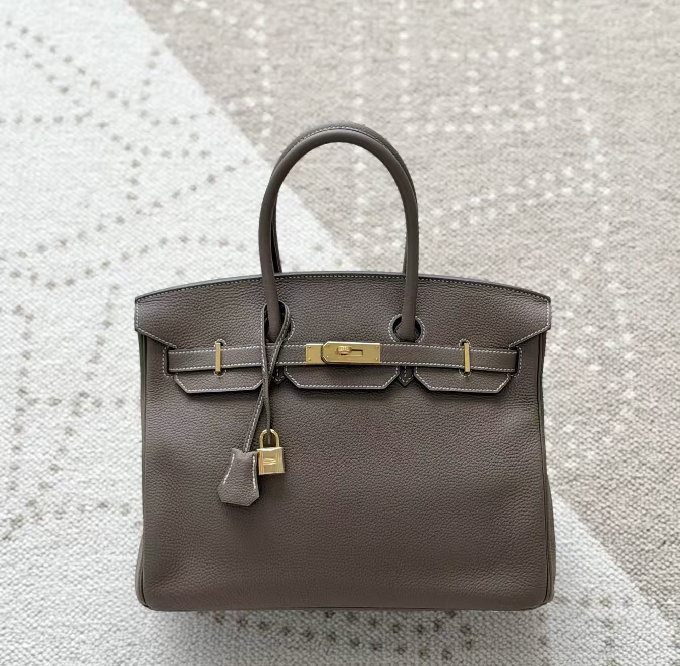 Auth Hermès Birkin 35 Handbag Etoupe Leather Gold Hardware Luxury Vintage/