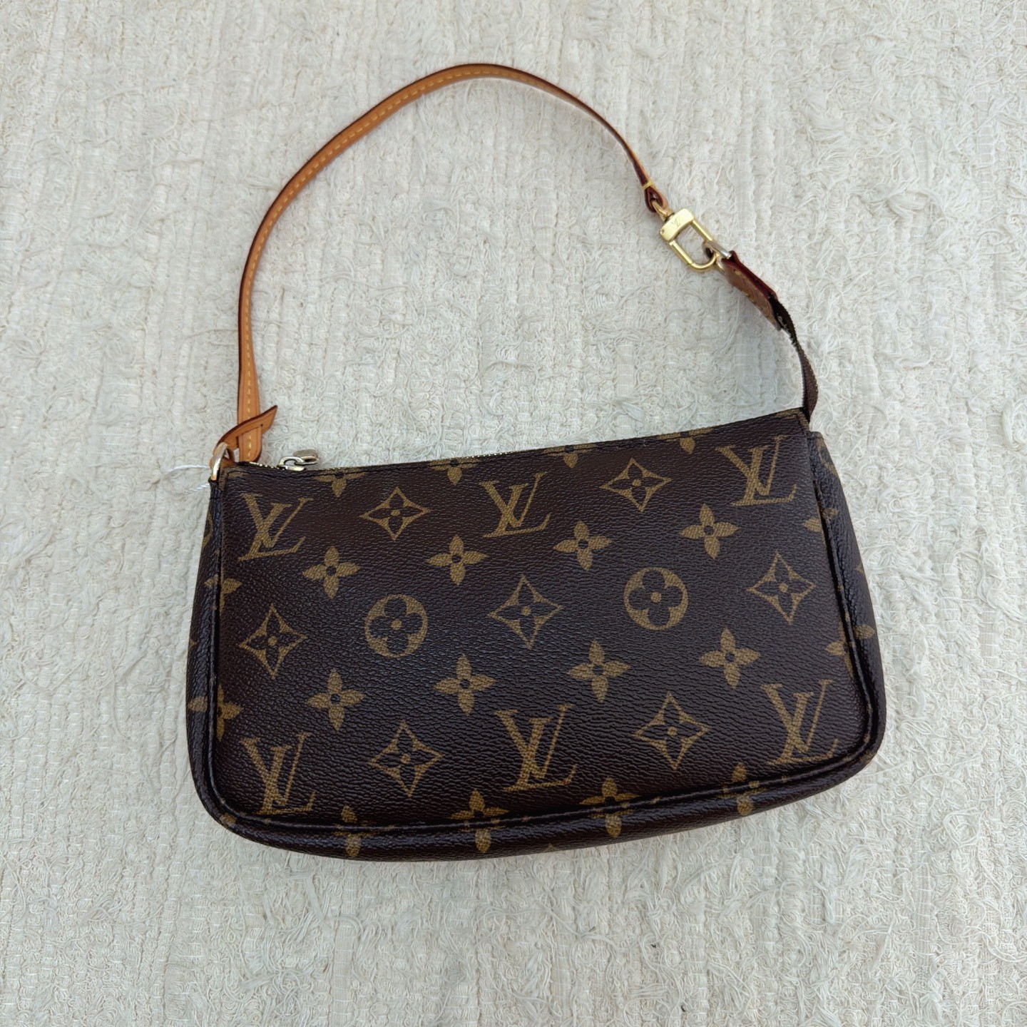Louis Vuitton Vintage Pochette Accessoires Monogram Canvas Shoulder Pouch Bag