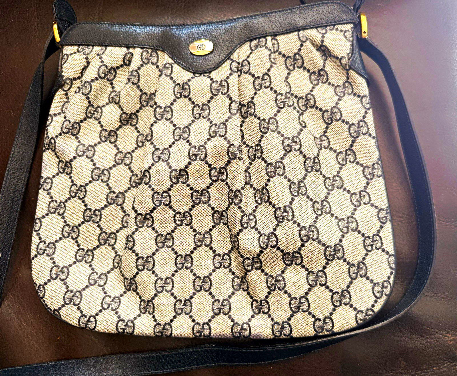 Vintage Gucci GG Canvas Crossbody Bag Navy Blue Leather Trim Authentic 72-02-059