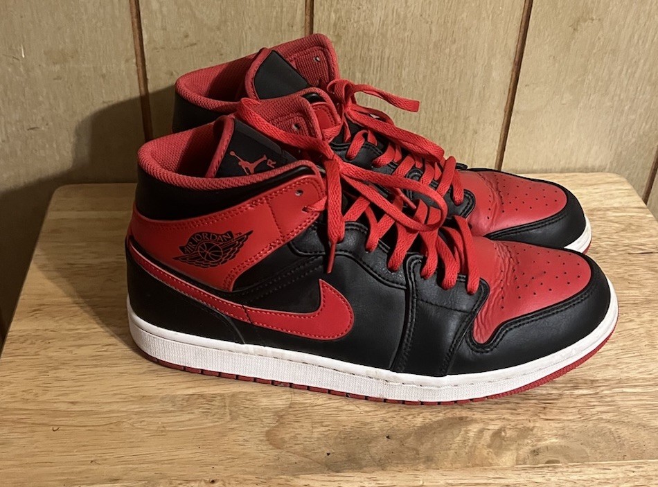 Nike Air Jordan 1 Mid Black Fire Red Sneakers Men's  DQ8426-060 Pre-Owned,