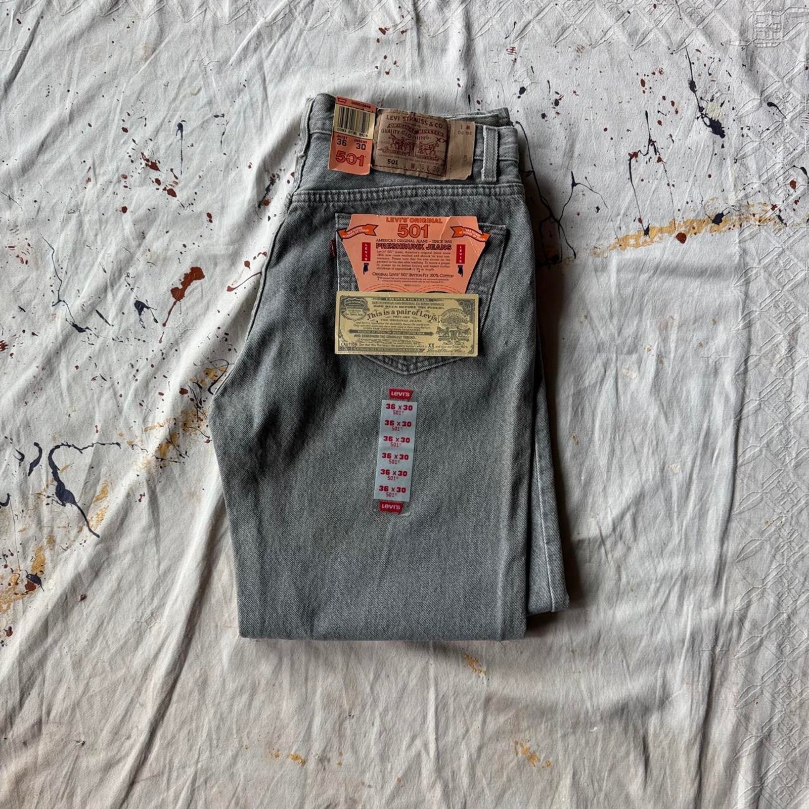 Vintage 90s Levi’s 501 0648 Faded Black Deadstock Jeans