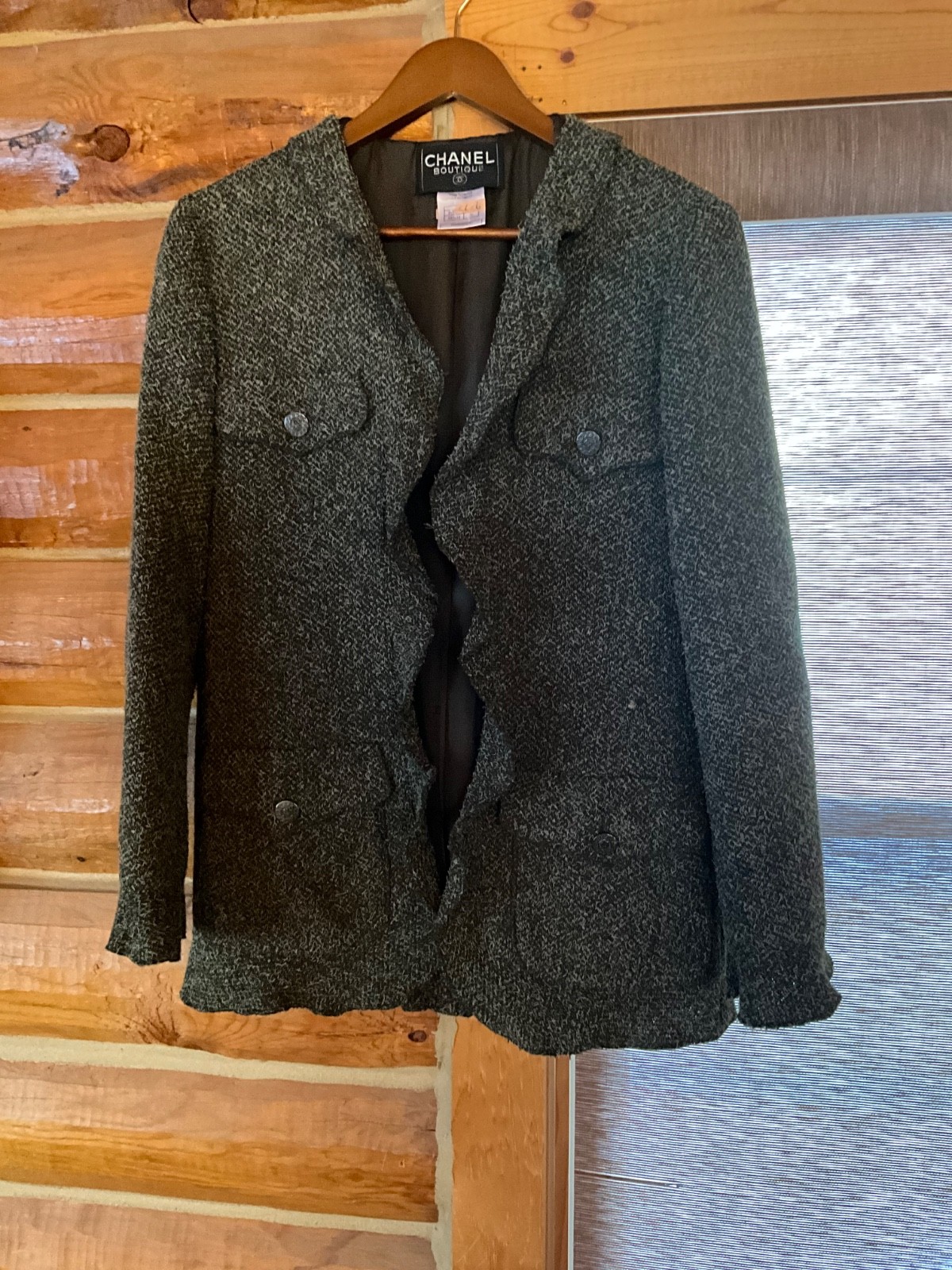 CHANEL Tweed jacket Size: 36 Chain Hem CC Buttons Gray Green Vintage