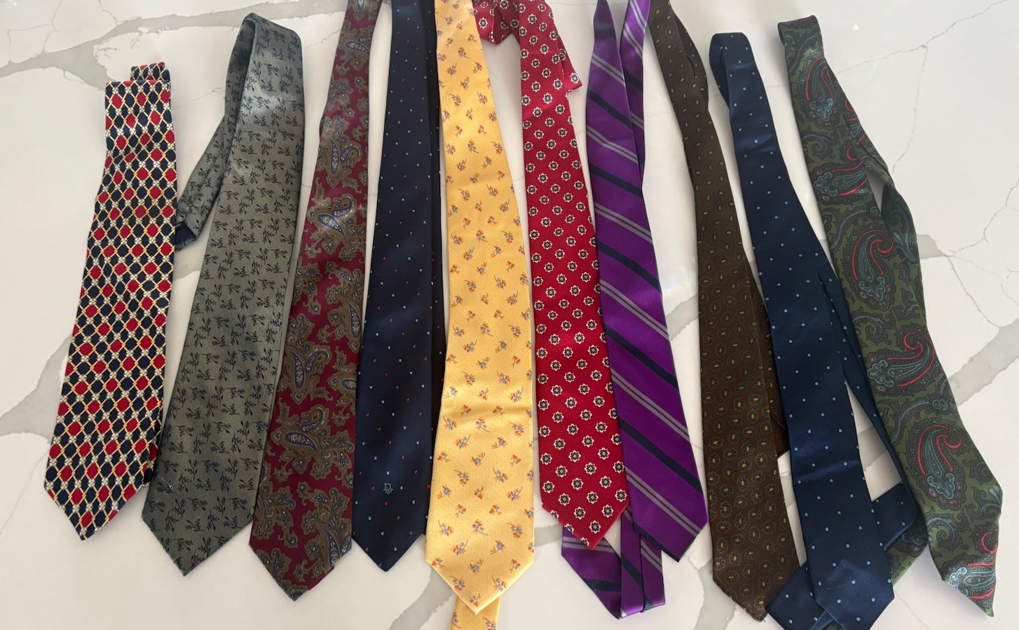 Gucci, Christian Dior And vintage Brooks Brothers Tie Lot Excellent Condition