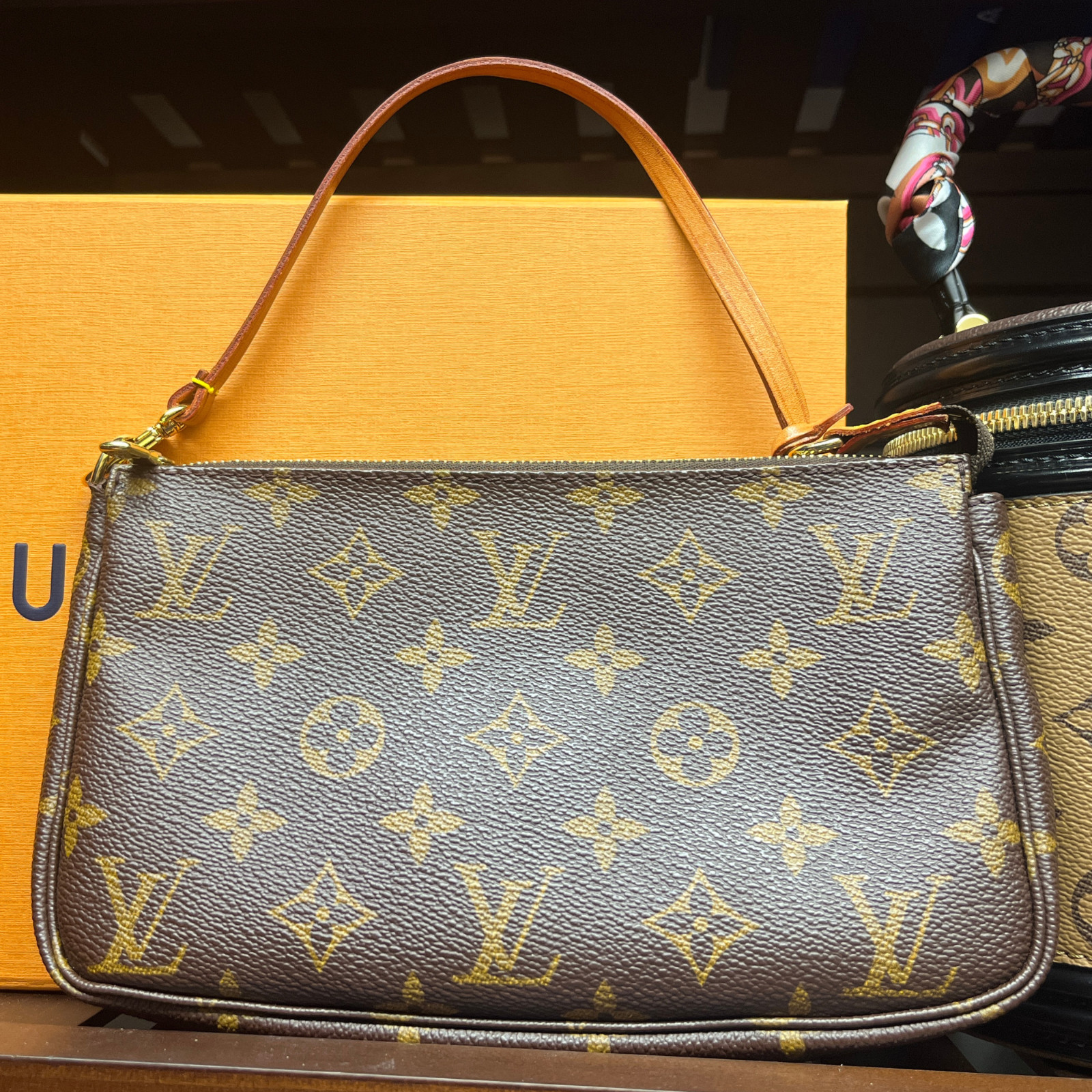 Vintage Louis Vuitton Pochette Accessoires Monogram Canvas | Excellent Y2K