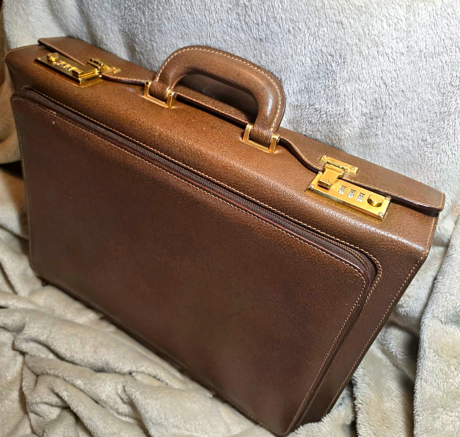 Vintage GUCCI Prestige Brown Leather Attache Briefcase Doctor Bag 015.166.0501