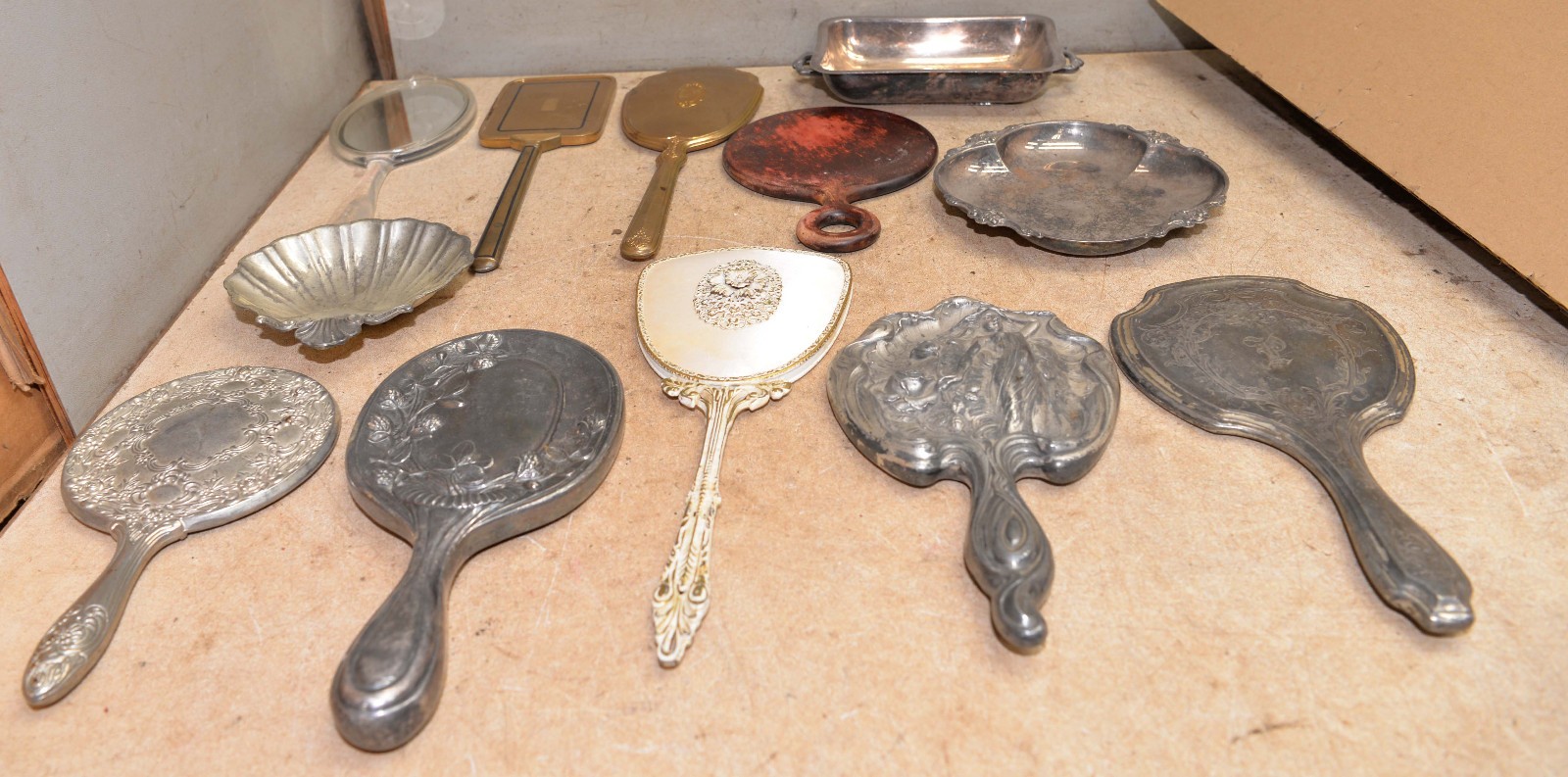 Dressing table vanity lot hand mirror tray collectible victorian ornate vintage
