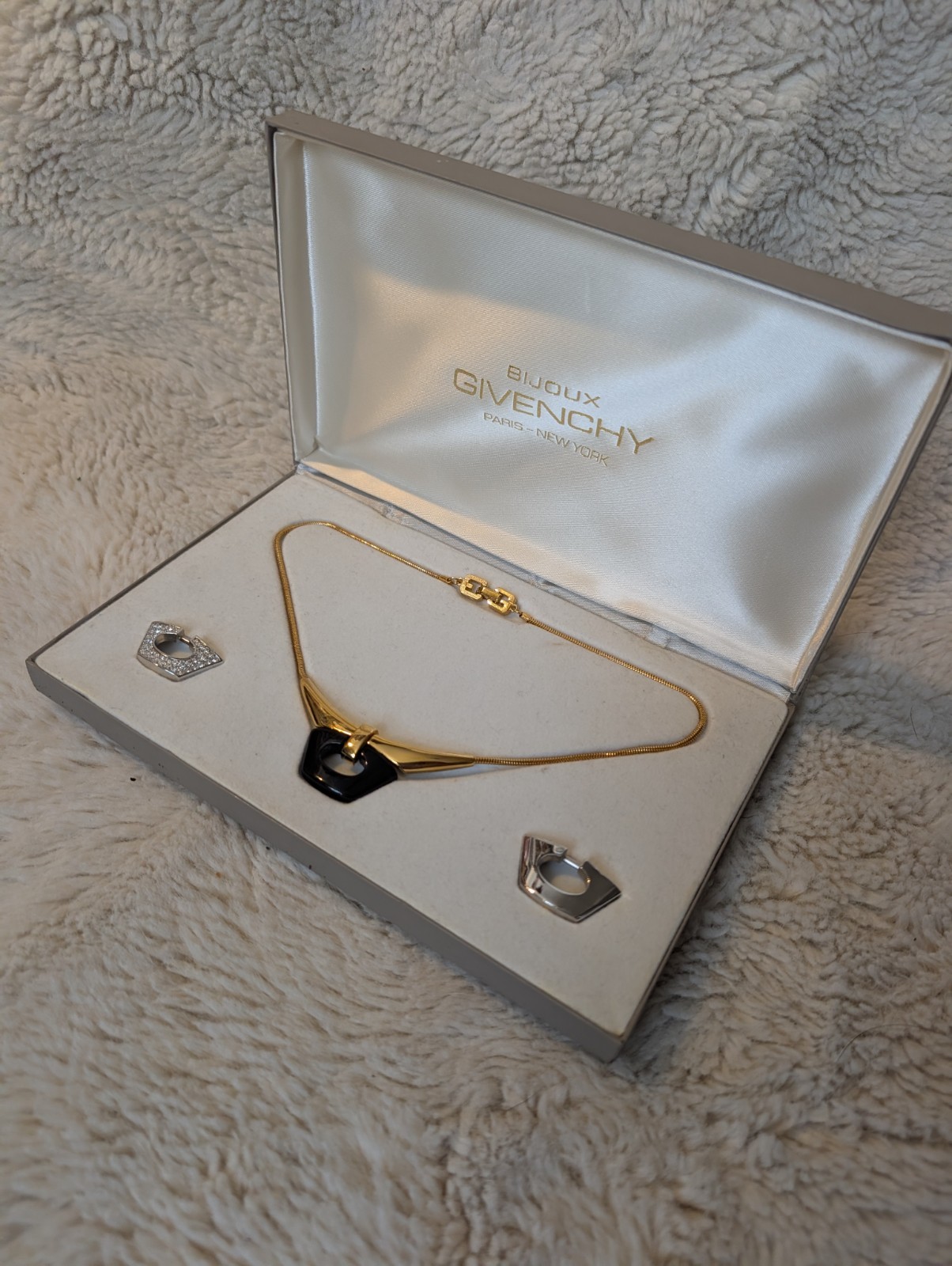 Givenchy Vintage Necklace, 3 PENDANT SET