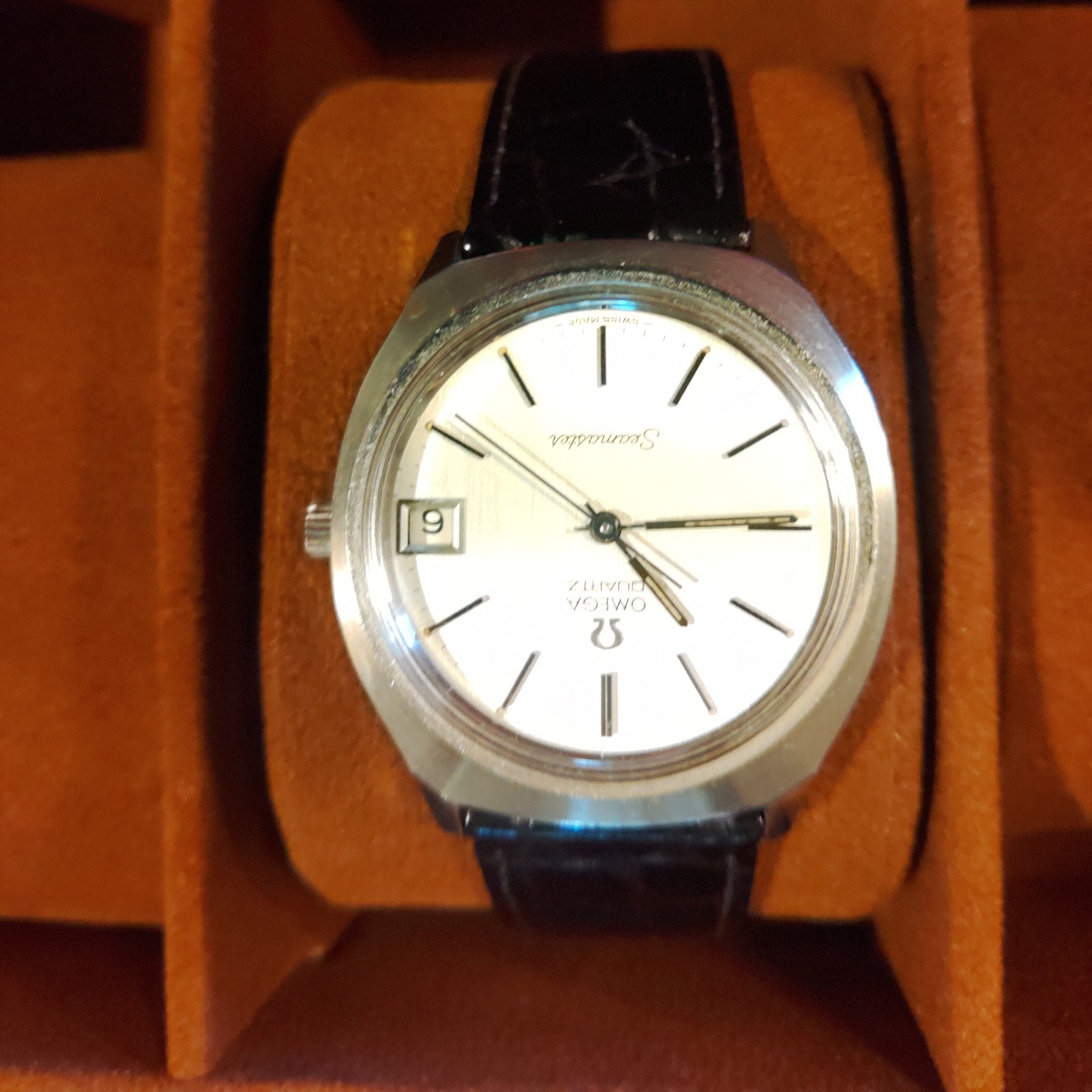 **NEAR MINT** Vintage OMEGA Seamaster Cal.1315 Quartz Silver Dial Date 37mm Mens