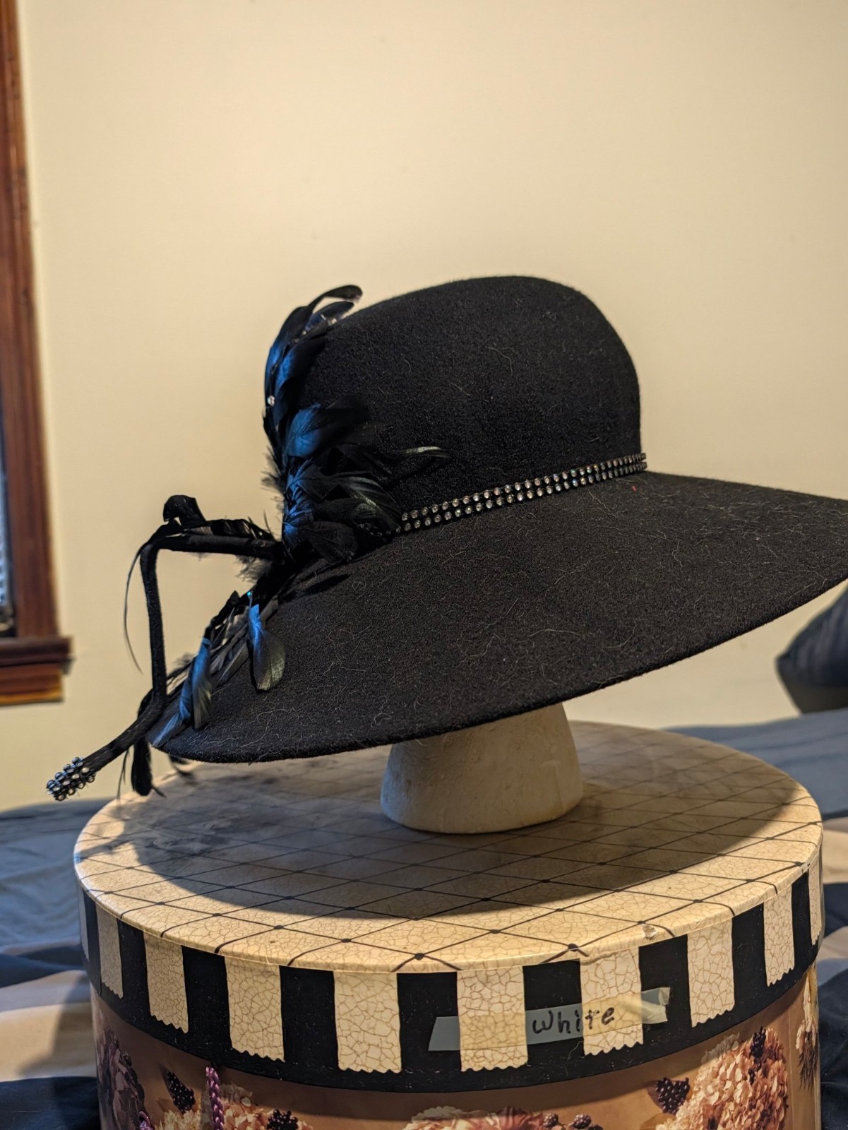 Black Felt Wide Brim Church Hat Feather Rhinestone Derby Formal Women's