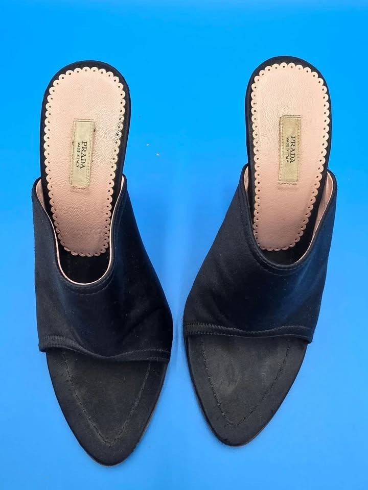 Prada Vintage Black Suede Open-Toe Heeled Mules Sz 36 / 5.5