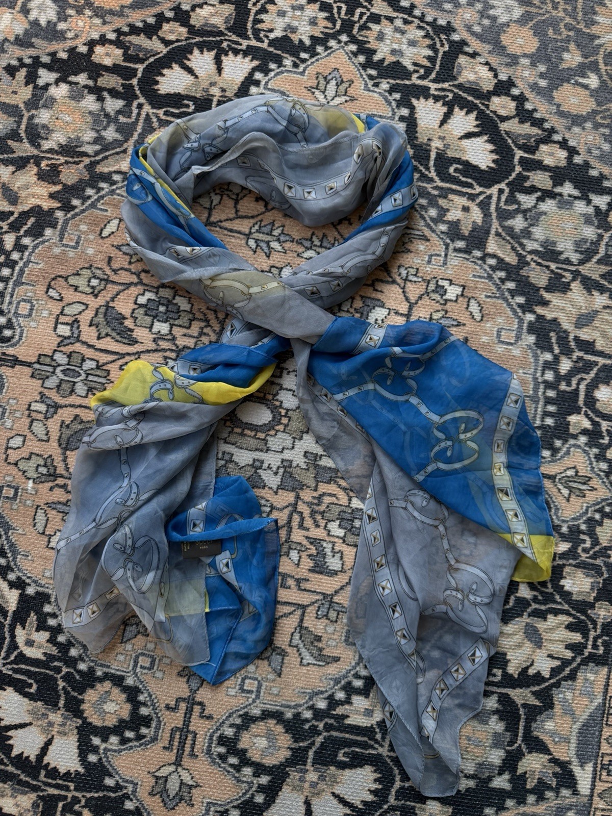 Vintage Gucci Scarf 100% Silk Made in Italy GG