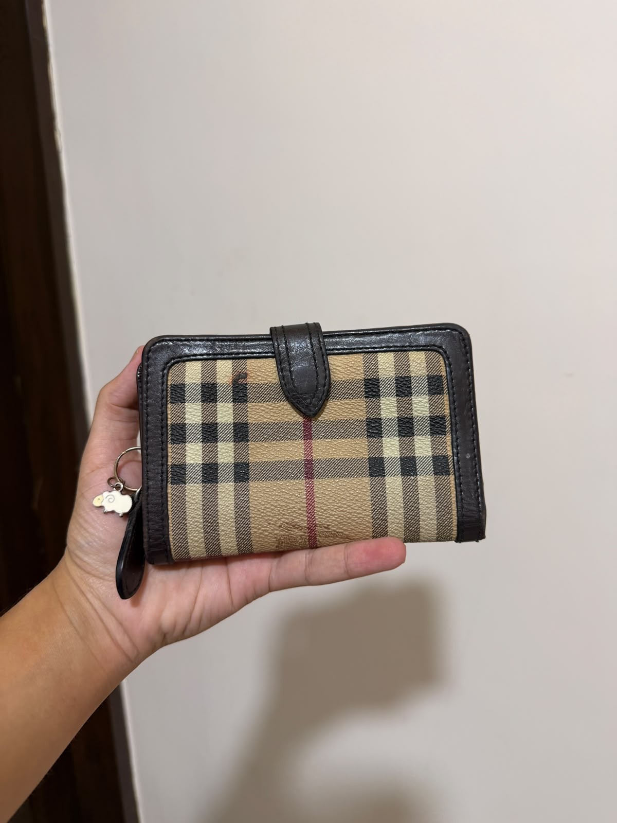 Burberry Vintage Nova Check Bifold Wallet Brown Leather Coin Pocket