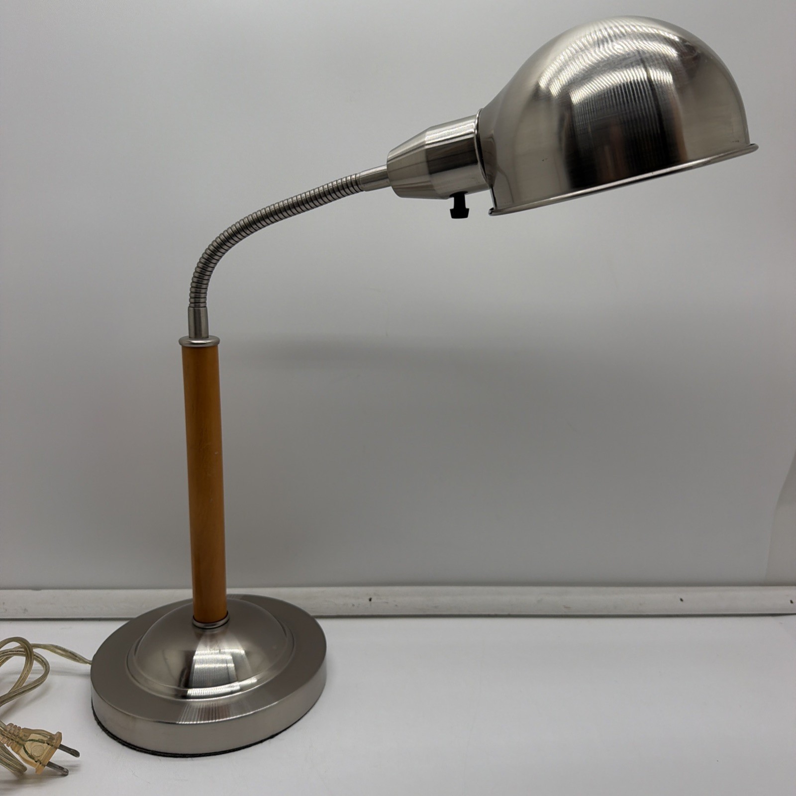 Vintage Mid-Century Gooseneck Desk Lamp – Brushed Chrome & Orange/Wood Tone Stem