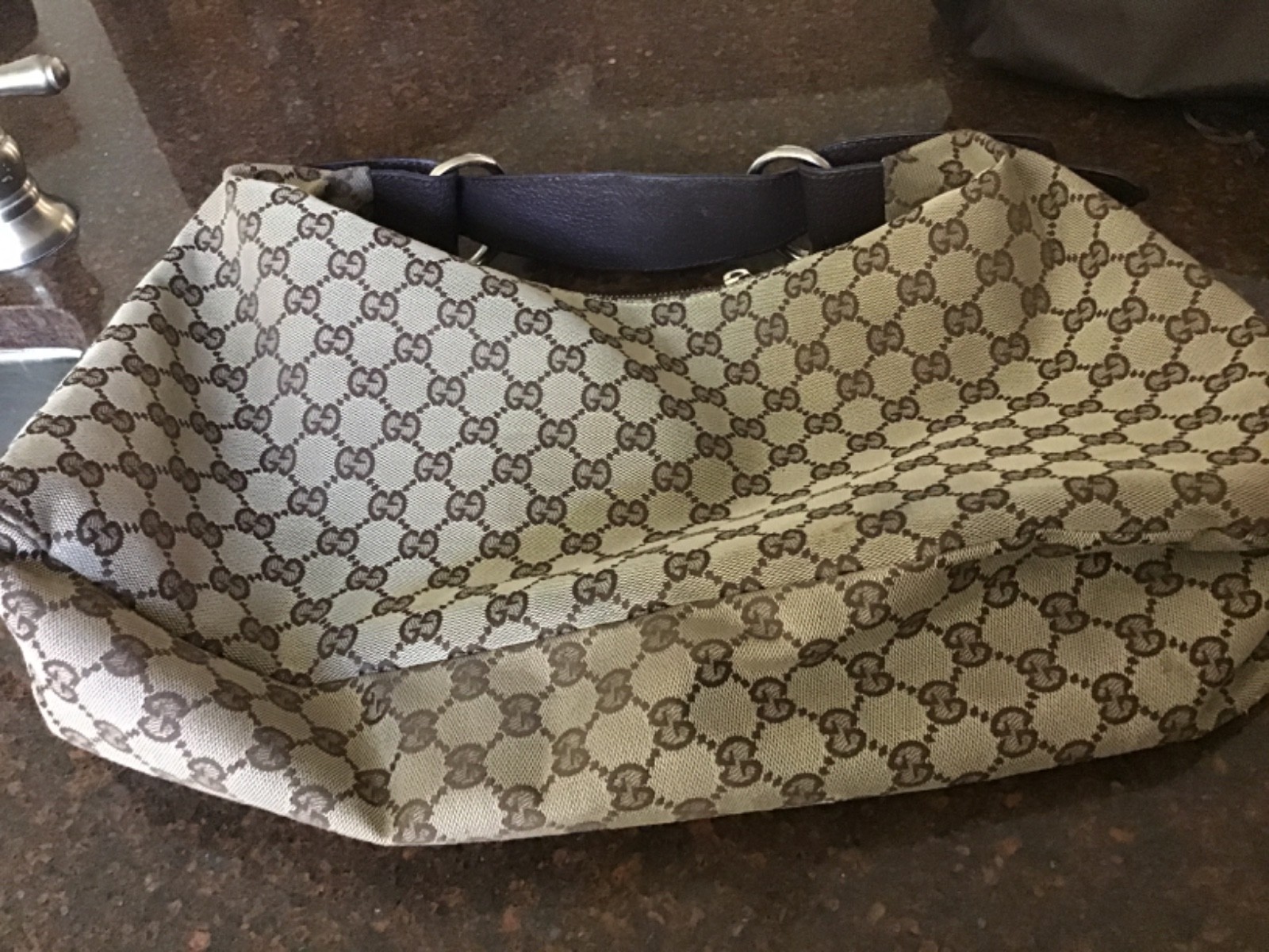 Vintage Gucci Hosebit Hobo Bag zipper clousre good condition