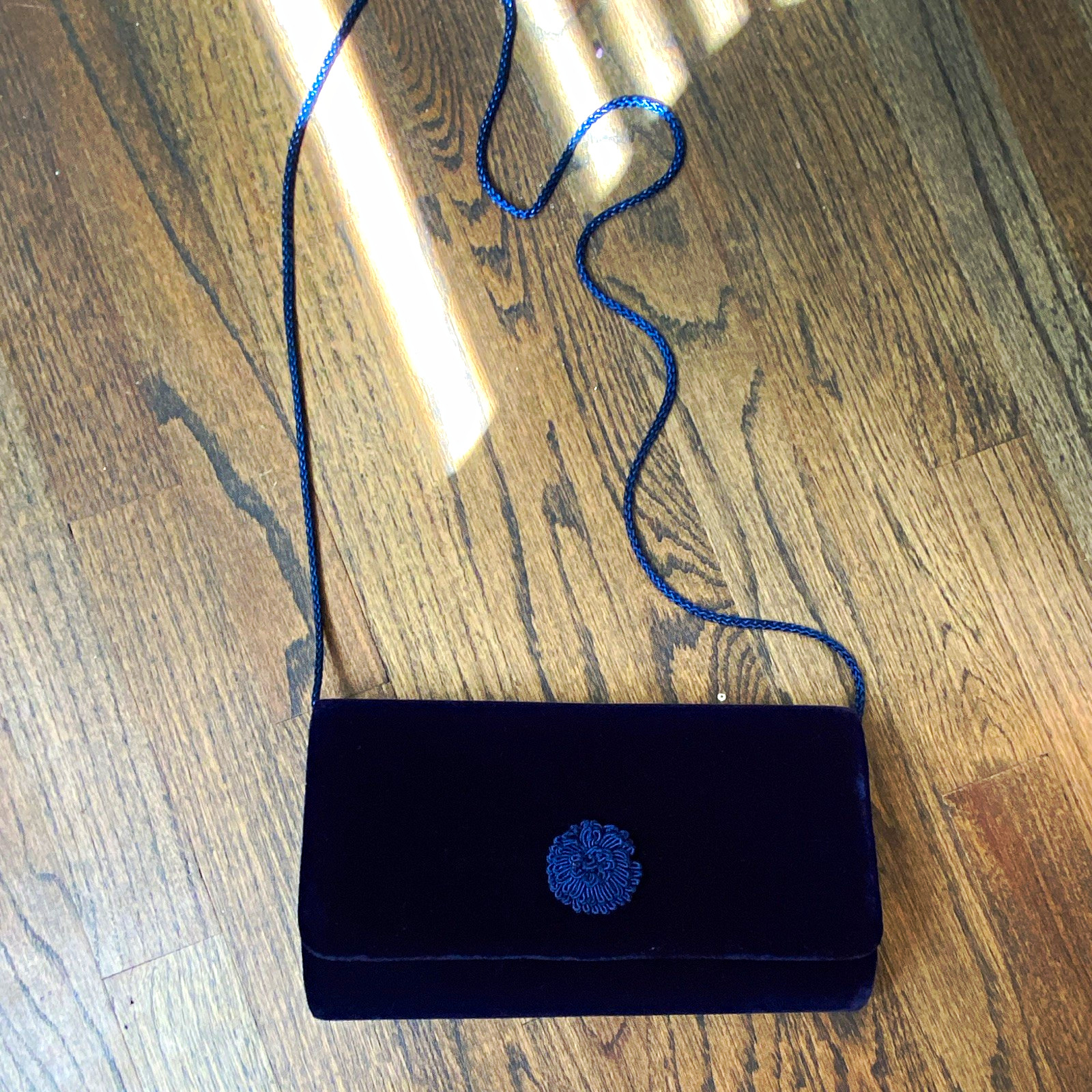 Navy Vintage velvet Clutch Evening Bag Chain Shoulder Strap Magnetic Closure