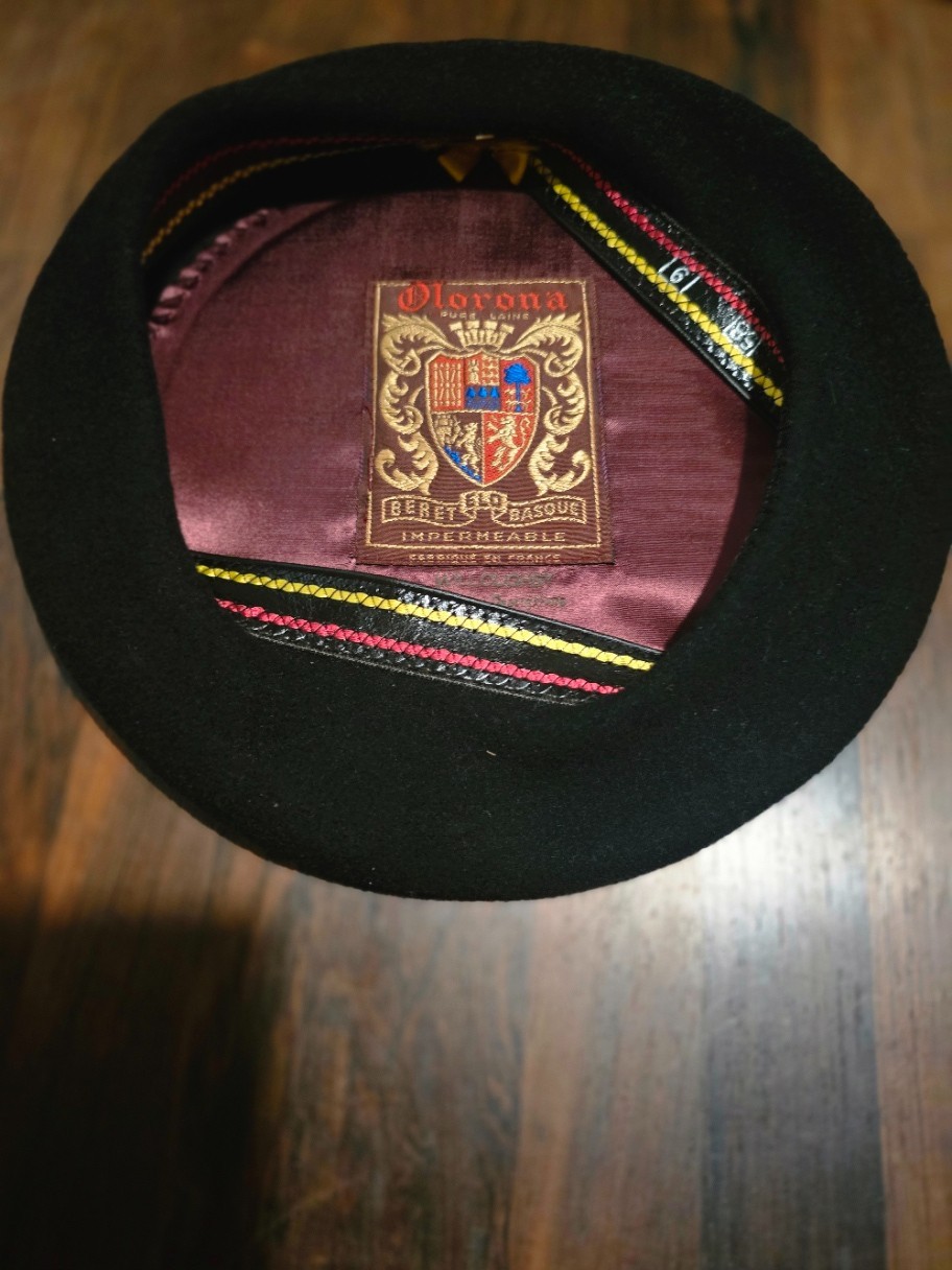 Vintage French Beret Olorona Pure Laine Beret Basque Impermeable Size 9 Like New