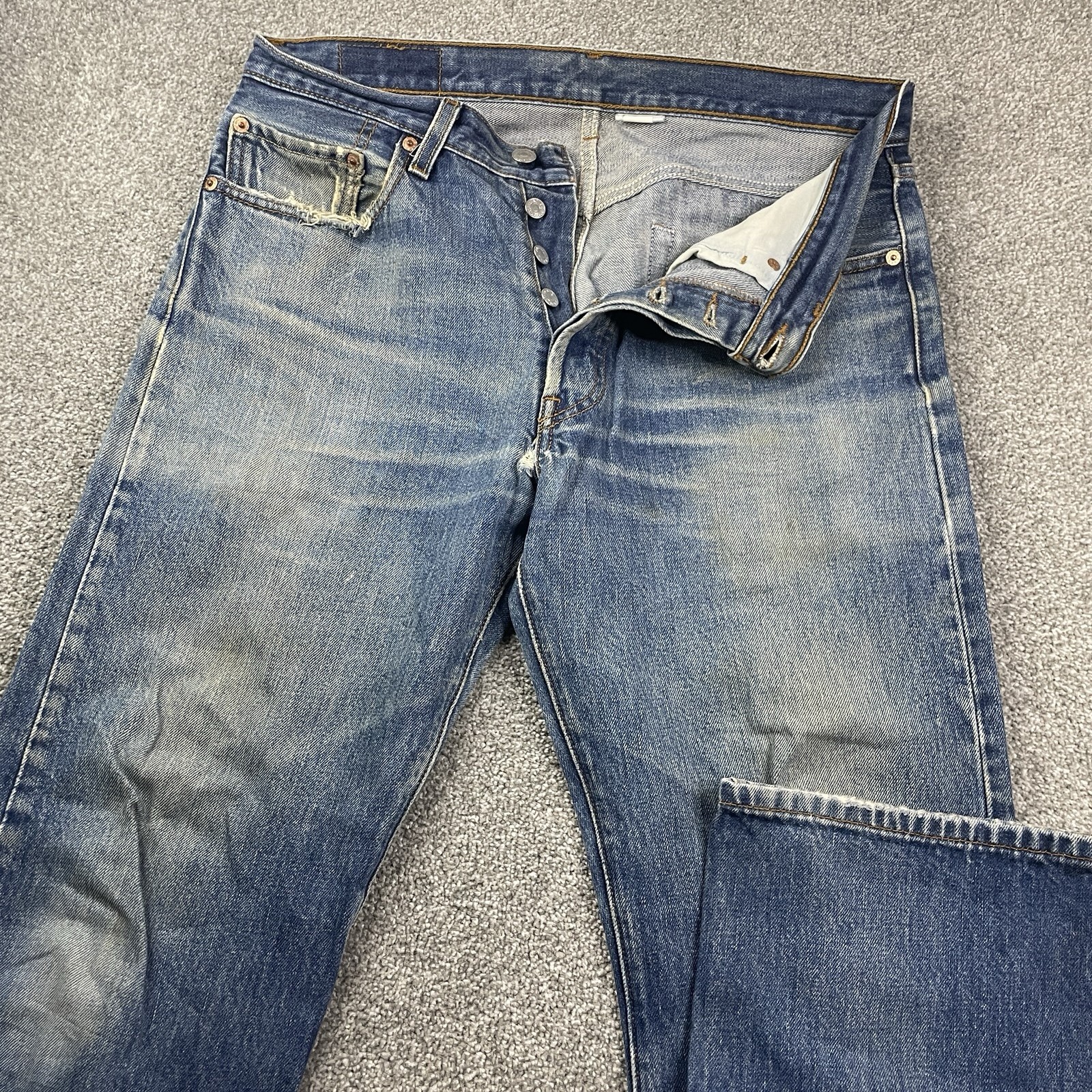 Levi's 501 Jeans Vintage Amazing Fade Whiskered Y2K Distressed 33x30 (Fit 32x29)