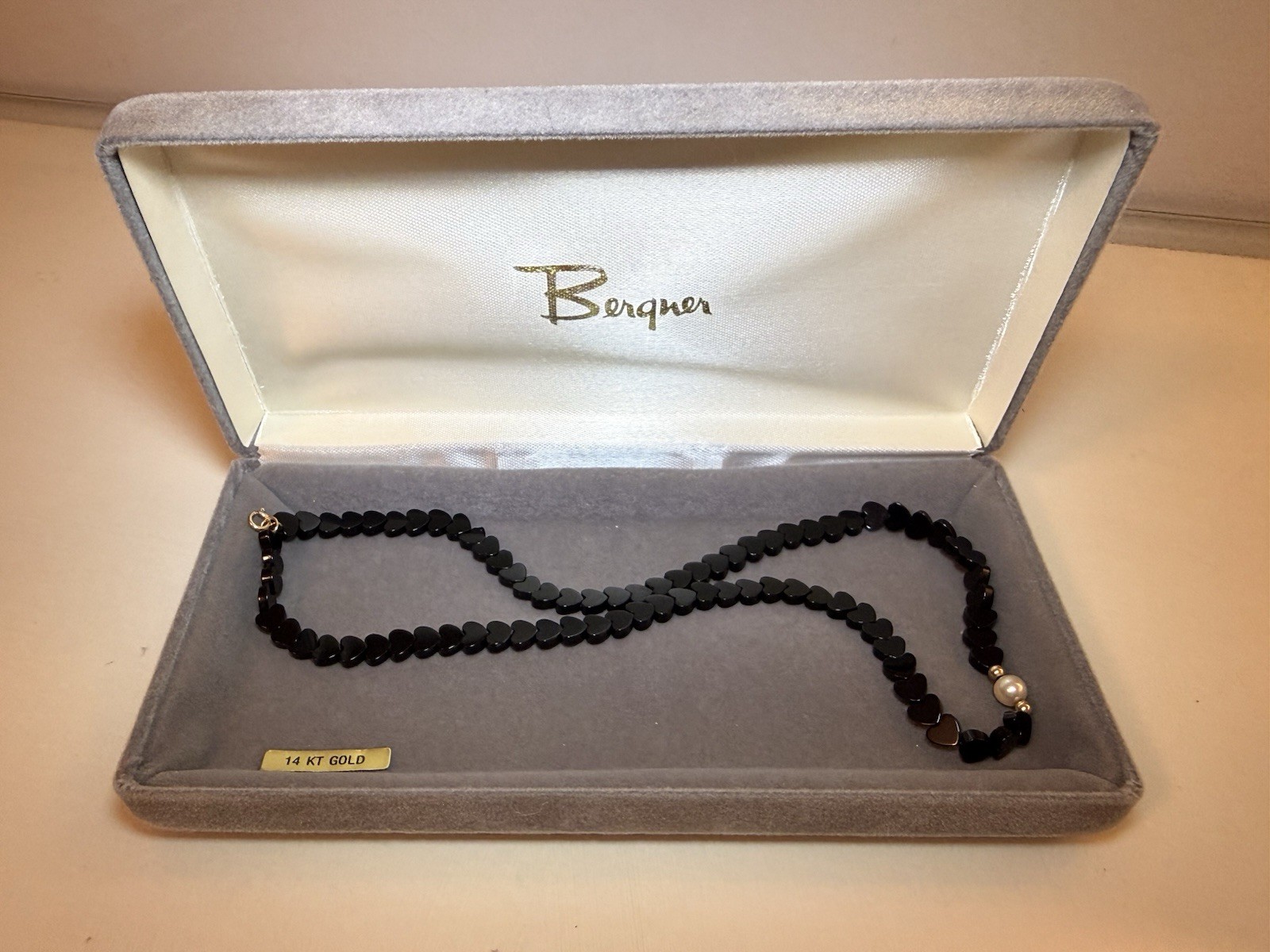 VINTAGE 14K GOLD Black Hematite Carved Heart Pearl Strand Necklace Bergner Box