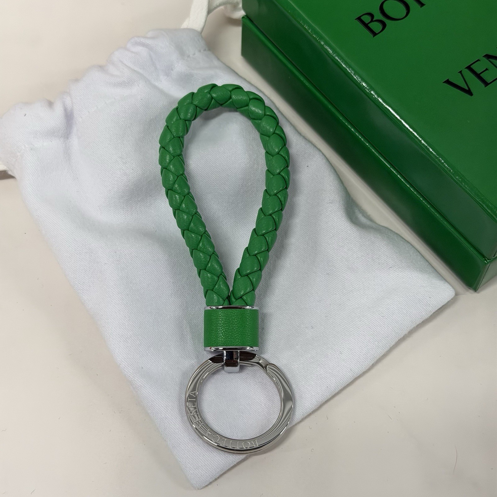 BOTTEGA VENETA Intrecciato Key Ring Leather Green Keychain Accessory VMAY1 3139