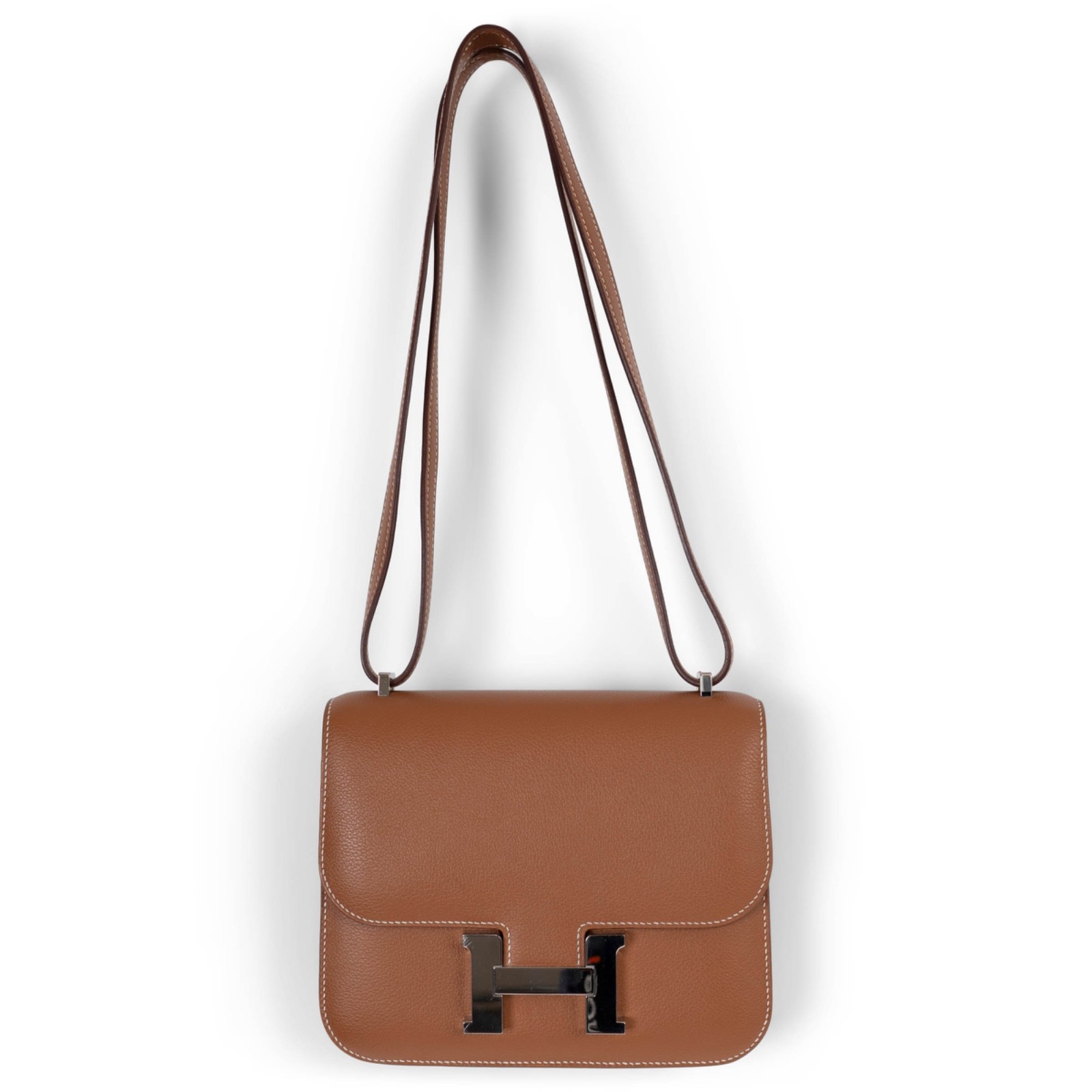 62523-1 auth HERMES Gold camel Evercolor leather CONSTANCE 18 Bag PHW