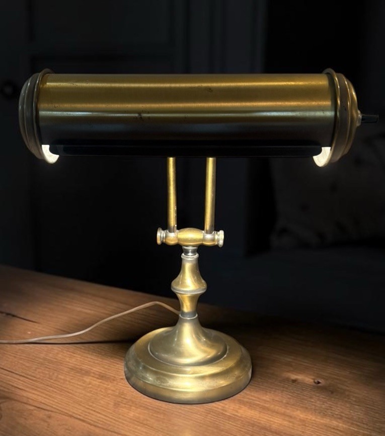 Vintage Brass Bankers Desk Lamp Portable Mid Century Modern MCM Art Deco READ