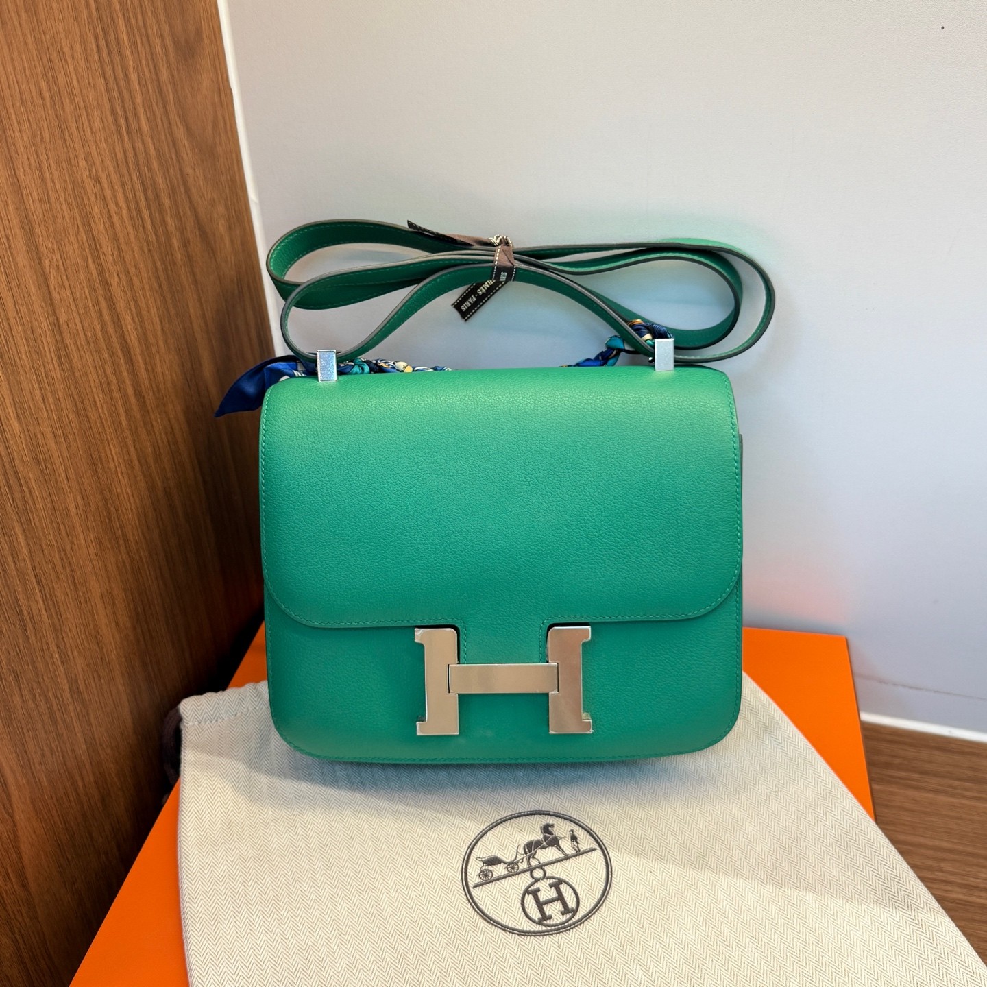 AUTH Hermes Constance 24 Vert Imperial Leather Palladium Hardware Bag