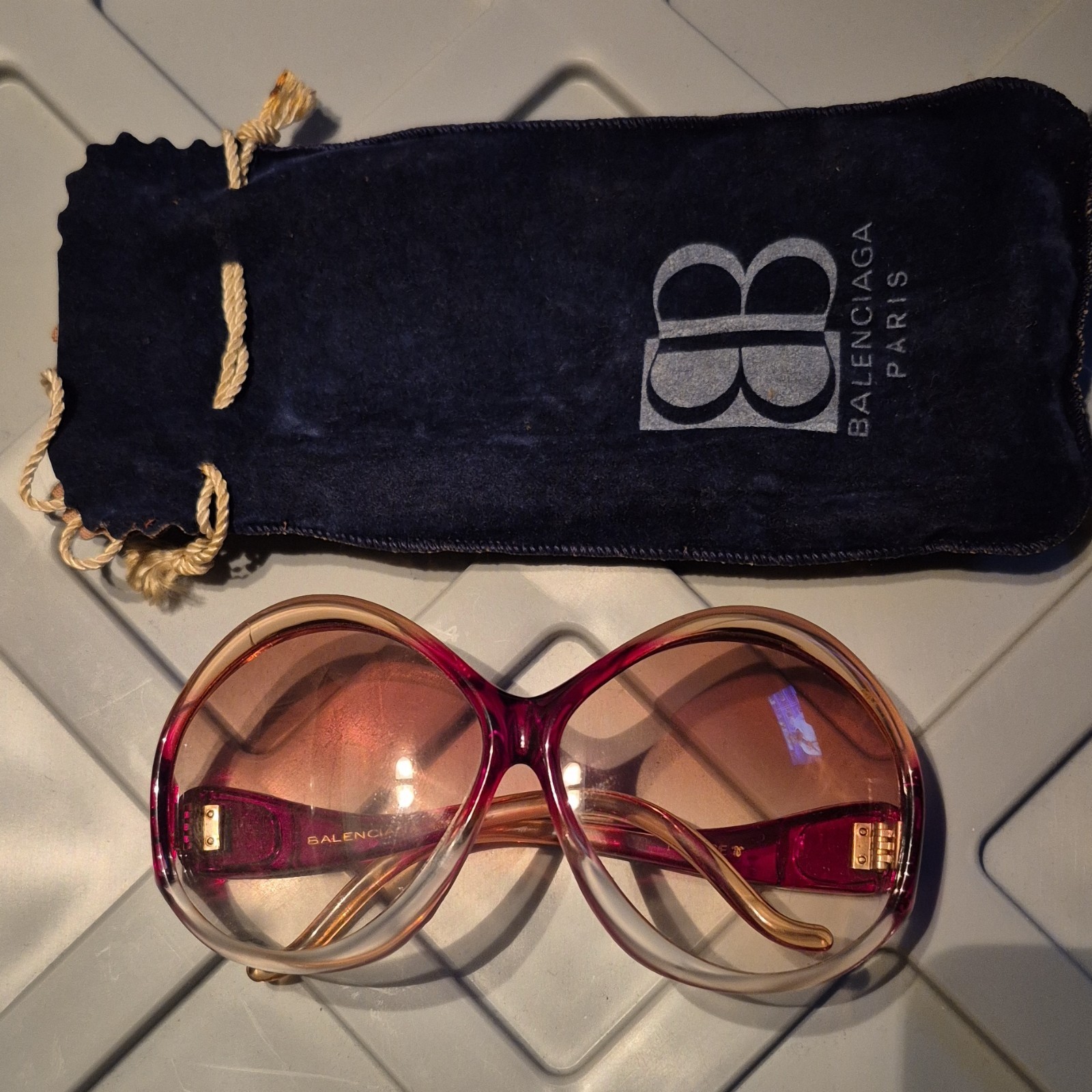Vintage Balenciaga Women's Oversized Oval Sunglasses Pink Frame Brown Gradient