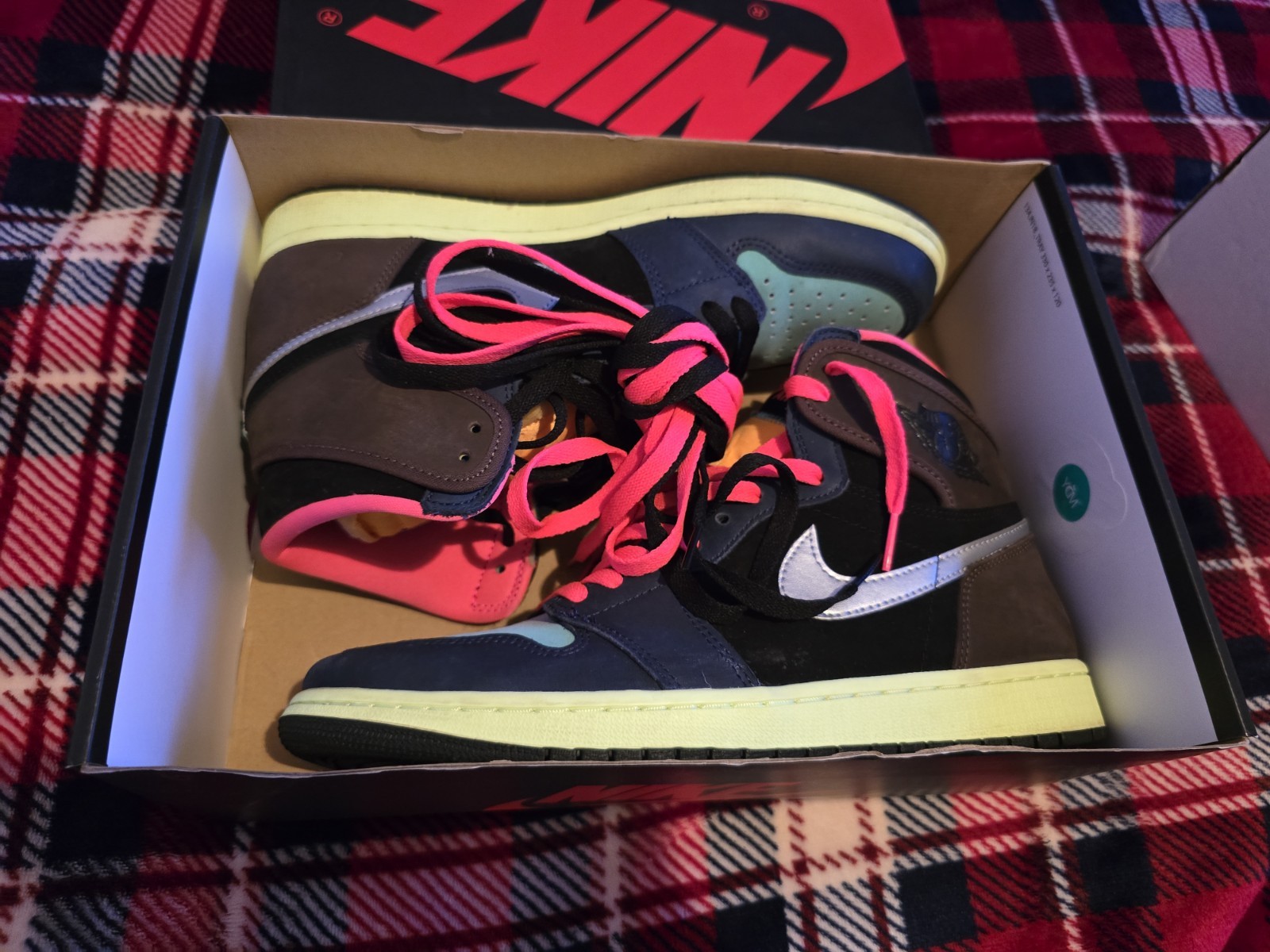 Nike Air Jordan Retro 1 High OG Tokyo Bio Hack 2020 Sneakers Size 10.5