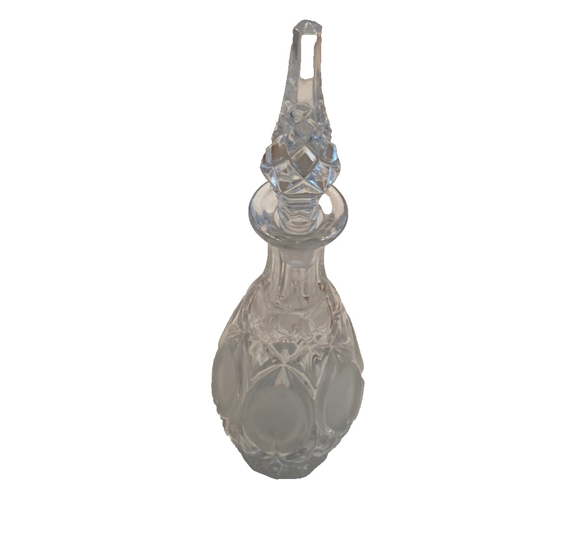Frosted Cut Crystal Liquor Decanter w/ Stopper 15 1/2 In vintage Beautiful Glass