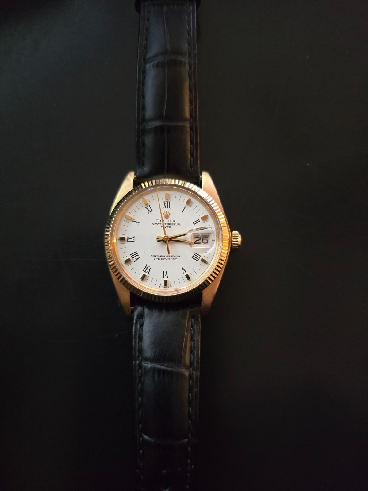 VINTAGE Rolex Oyster Perpetual Date 34mm WHITE BUCKLEY 18K Yellow Gold 1503