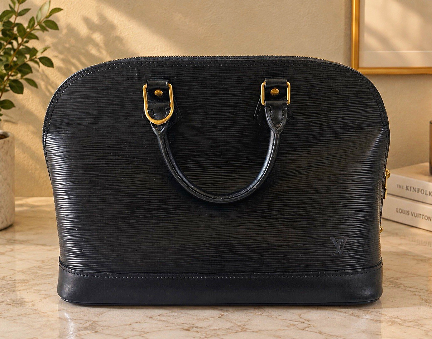 Louis Vuitton Black Epi Leather Alma Bag – Vintage 1996