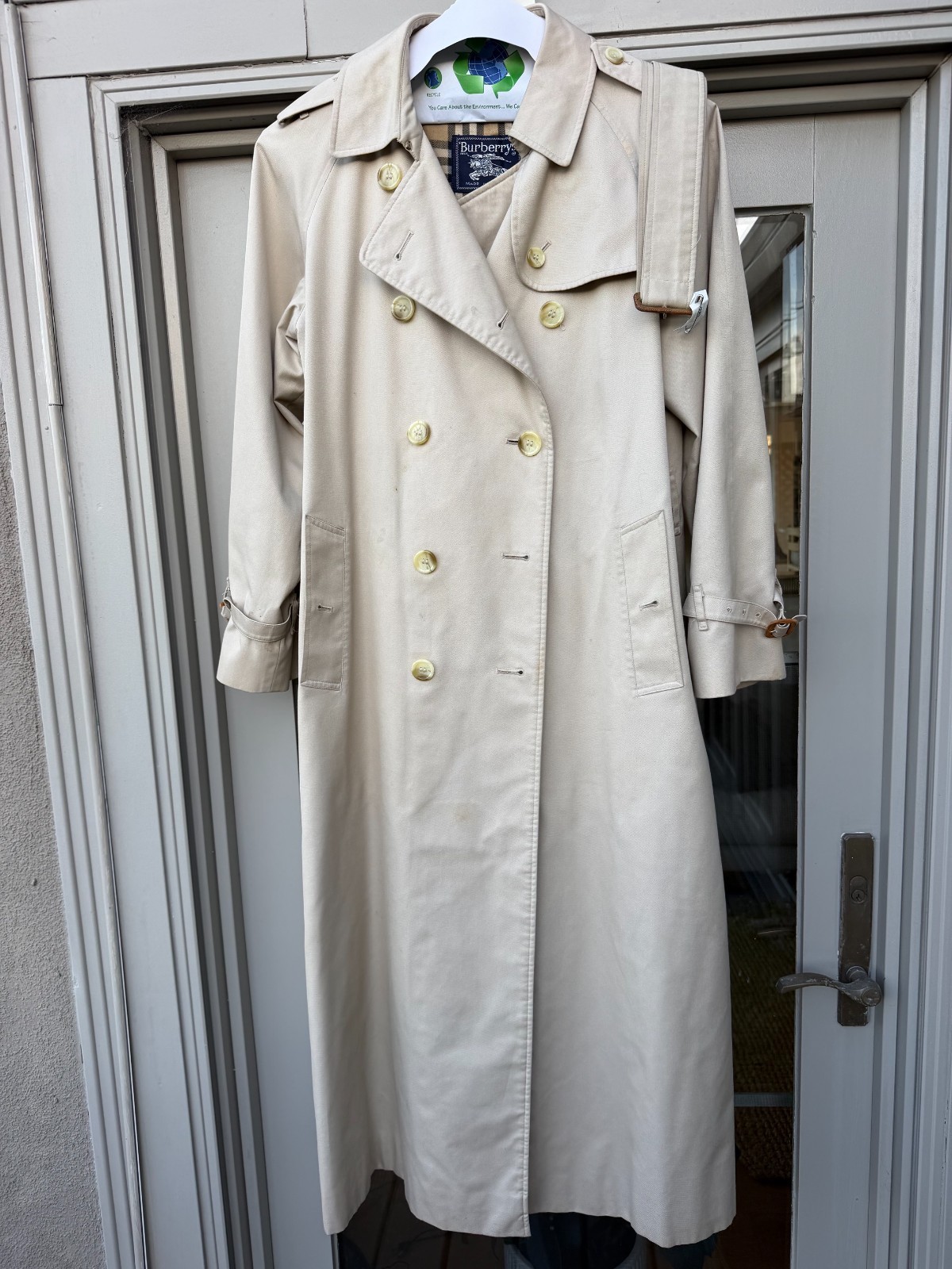 Vintage Burberrys Women's Double-Breasted Trench Coat – Beige/Tan - UK 12-14 Est