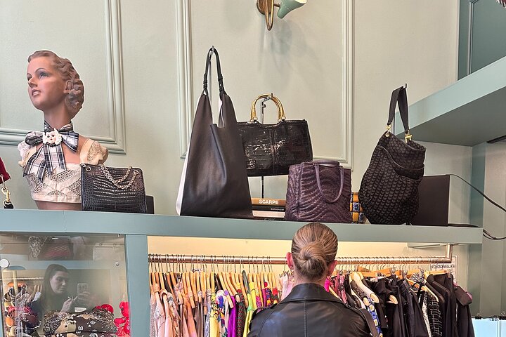 Vintage Shopping in Milan